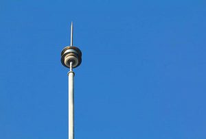 paratoner kontrolu